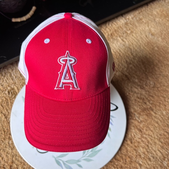 ⚾️Vintage LOS ANGELES ANGELS NEW ERA HAT.⚾️ - Picture 3 of 17